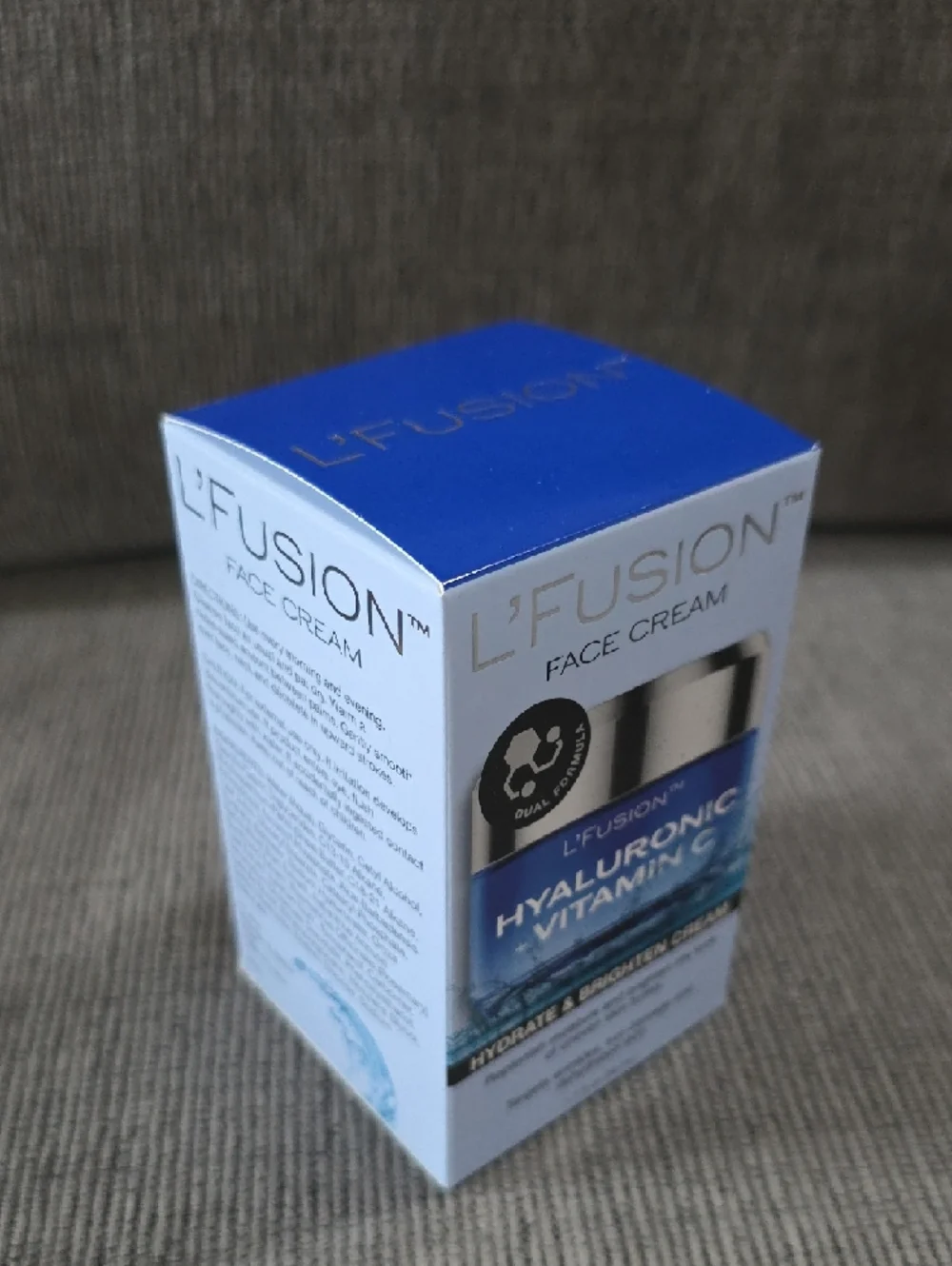 L'Fusion Hyaluronic + Vitamin C Hydrate & Brighten‎ Cream, New, 1.7oz.